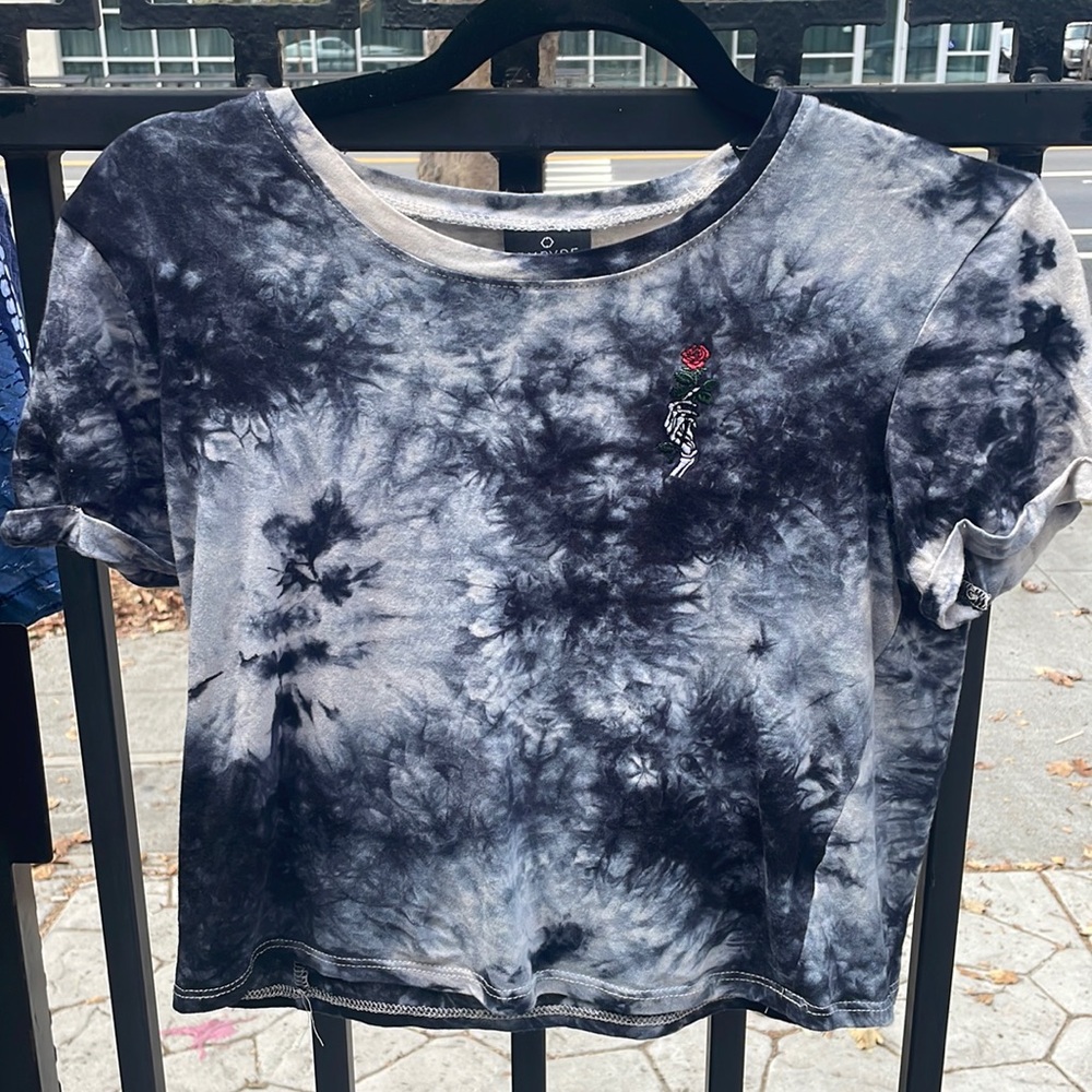 Zumiez Empyre Yohanna Skeleton Rose